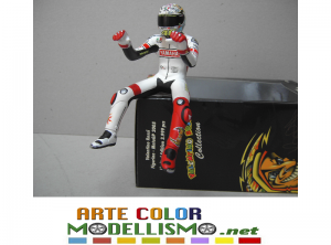 MINICHAMPS PMA ITEM 312 050086 FIGURINE PILOTINO 2005 VALENTINO ROSSI 1/12 SCALE