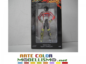 MINICHAMPS PMA ITEM 312 110846 FIGURINE PILOTINO 2011 VALENTINO ROSSI 1/12 SCALE
