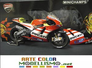 MINICHAMPS PMA ITEM 122100146 DUCATI SHOWBIKE 2011 VALENTINO ROSSI 1/12 SCALE