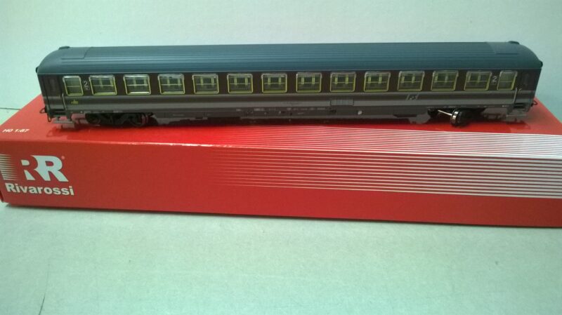 HORNBY RIVAROSSI HR 4097 CARROZZA UIC X ALTA VELOCITA' FS TRENITALIA HO 1/87